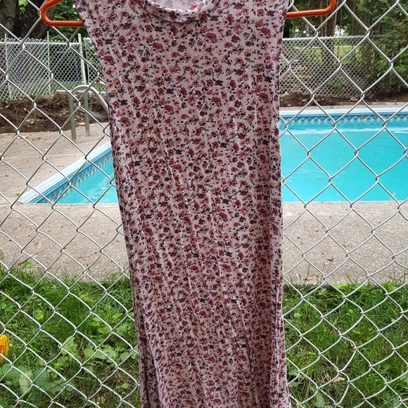 Floral turtle neck dress - Picture 4 of 5